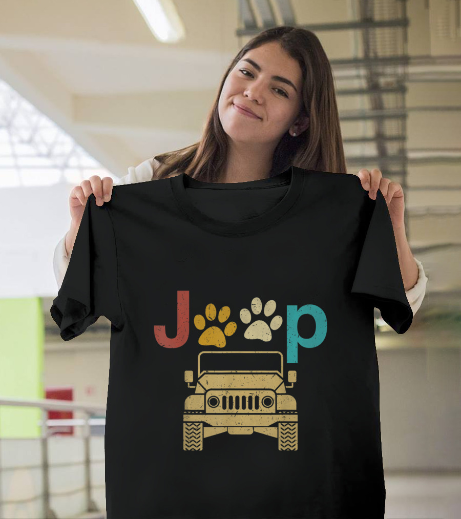 Vintage Jeeps 70s Sunset Paw Print Dog Cat Lover T-Shirt