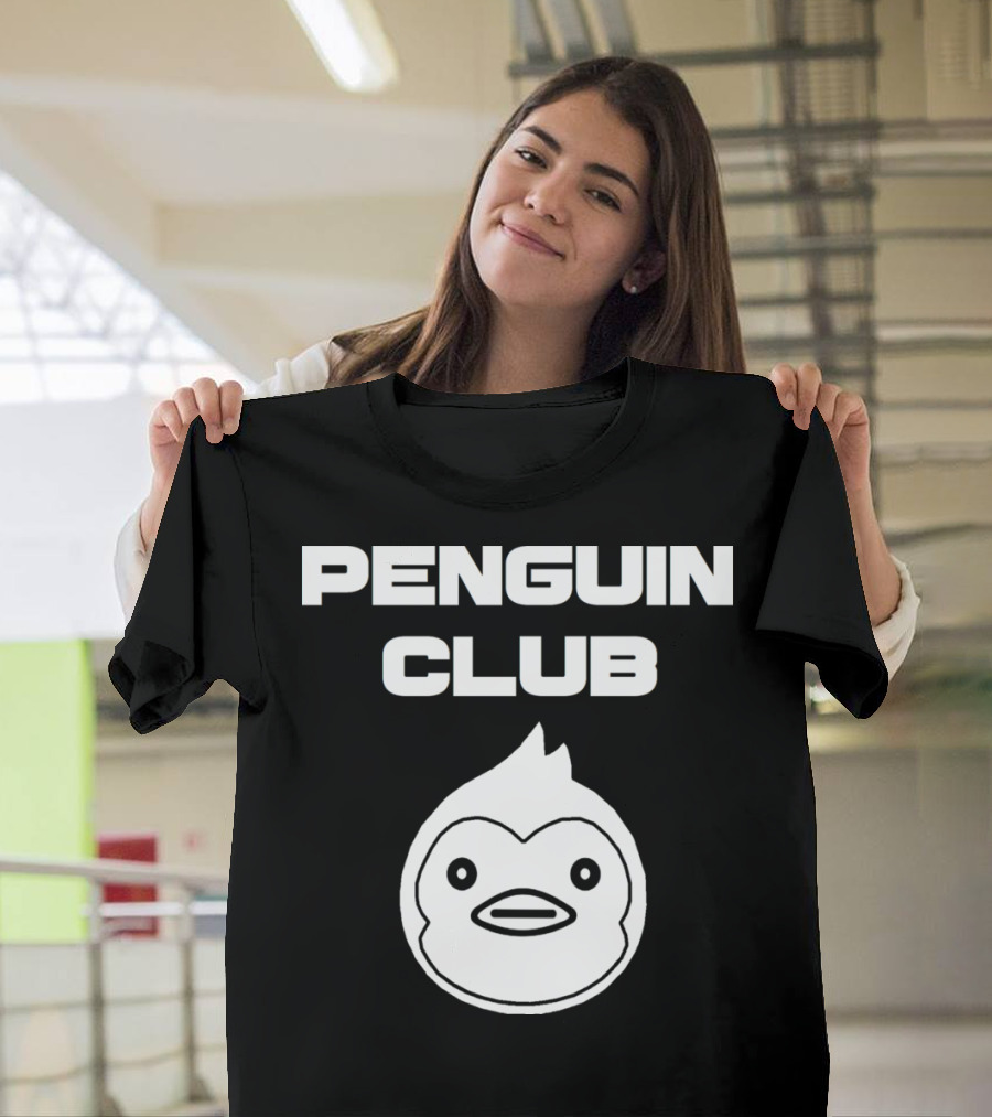 PENGUIN CLUB Cartoon Emblem with Cute Penguin Face T-Shirt