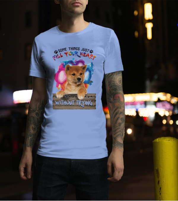 RD Golden Some Things Just Fill Your Heart Without Trying Puppy Background T-Shirt