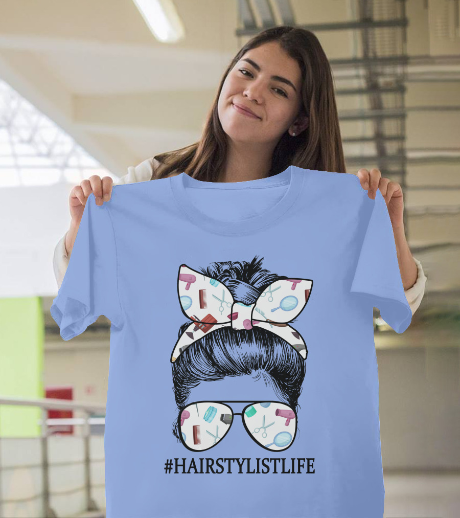 HAIRSTYLISTLIFE Hair Tools Pattern Glasses and Bow T-Shirt