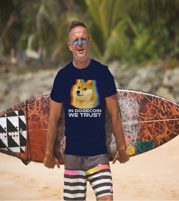 In Dogecoin We Trust Cryptocurrency Dogecoin Rainbow Shiba Inu T-Shirt