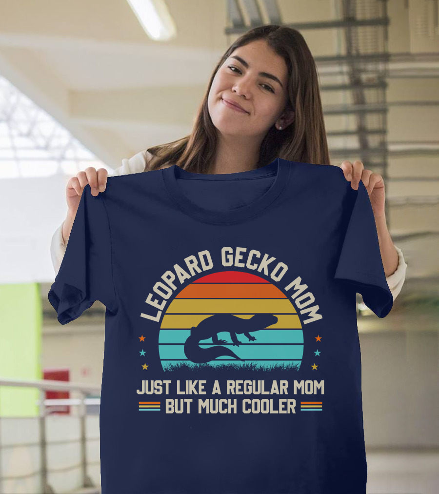 Leopard Gecko Mom Just Like a Regular Mom But Much Cooler Retro Sunset Lizard T-Shirt