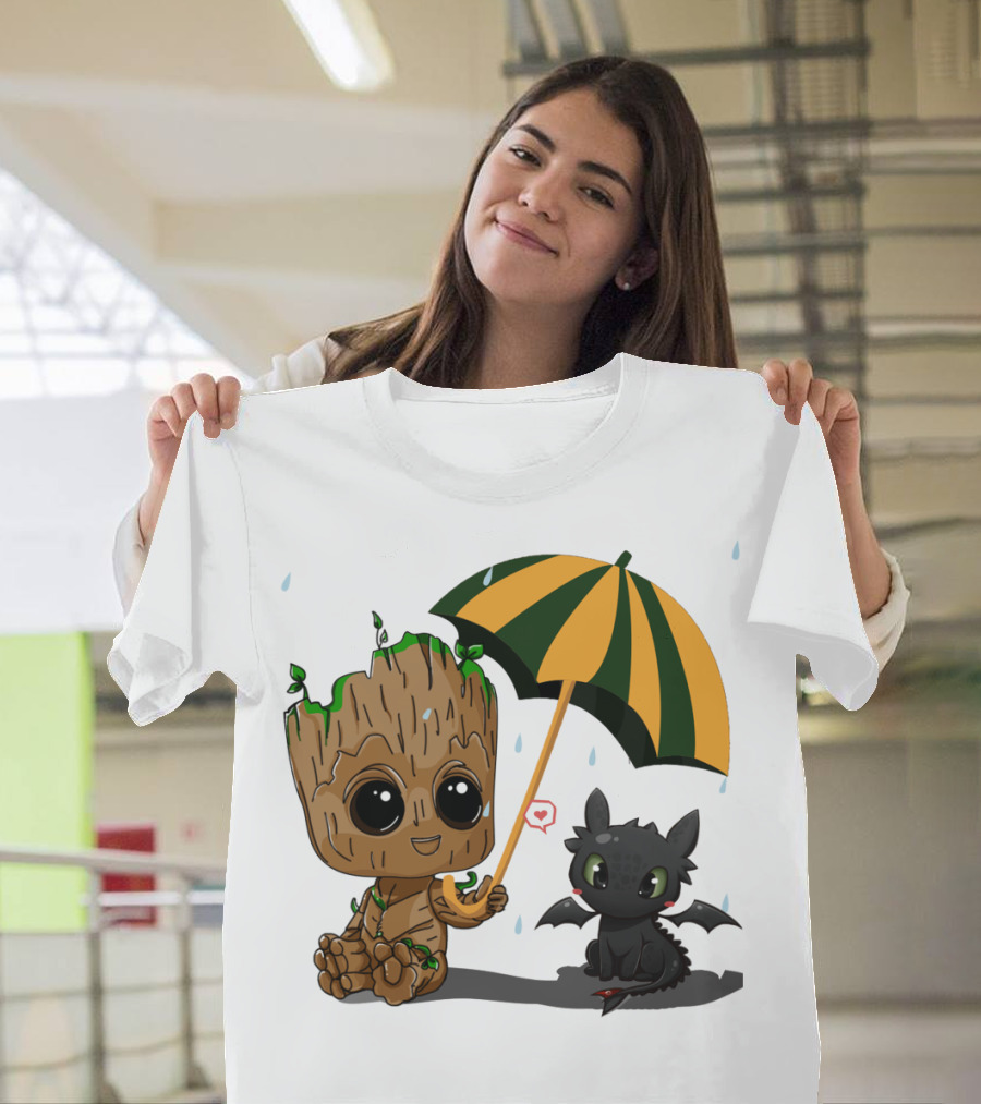 Groot And Little Hiccup Dragon Sharing Umbrella In The Rain T-Shirt