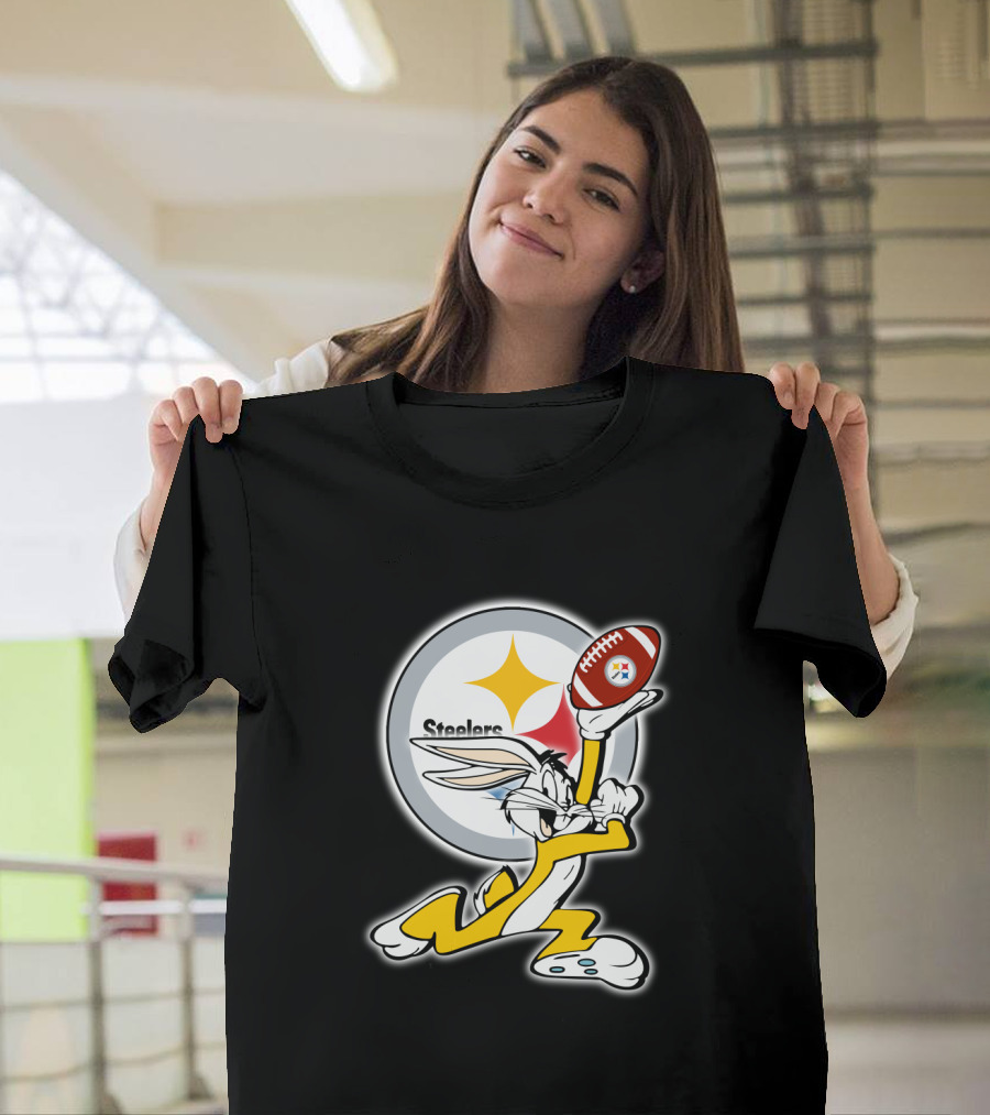 Pittsburgh Steelers Bugs Bunny Football T-Shirt