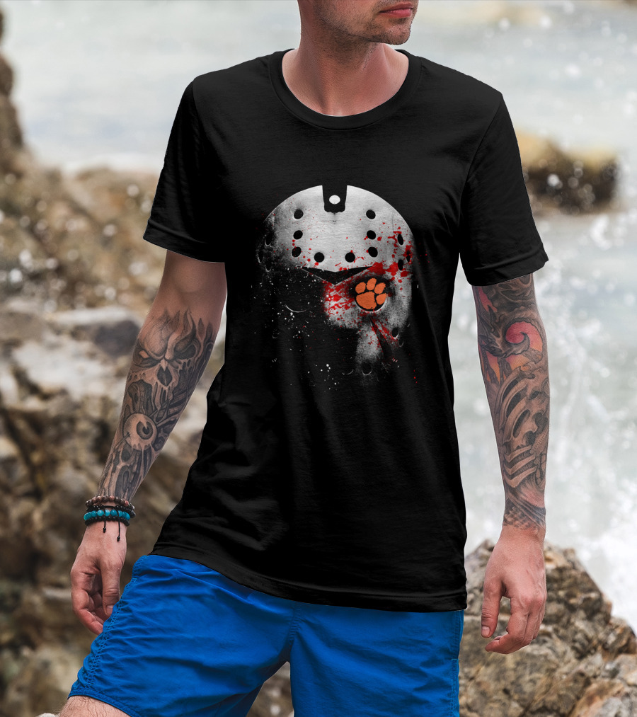 Clemson Tigers Football Jason Voorhees Mask With Paw Print And Blood Splatter T-Shirt