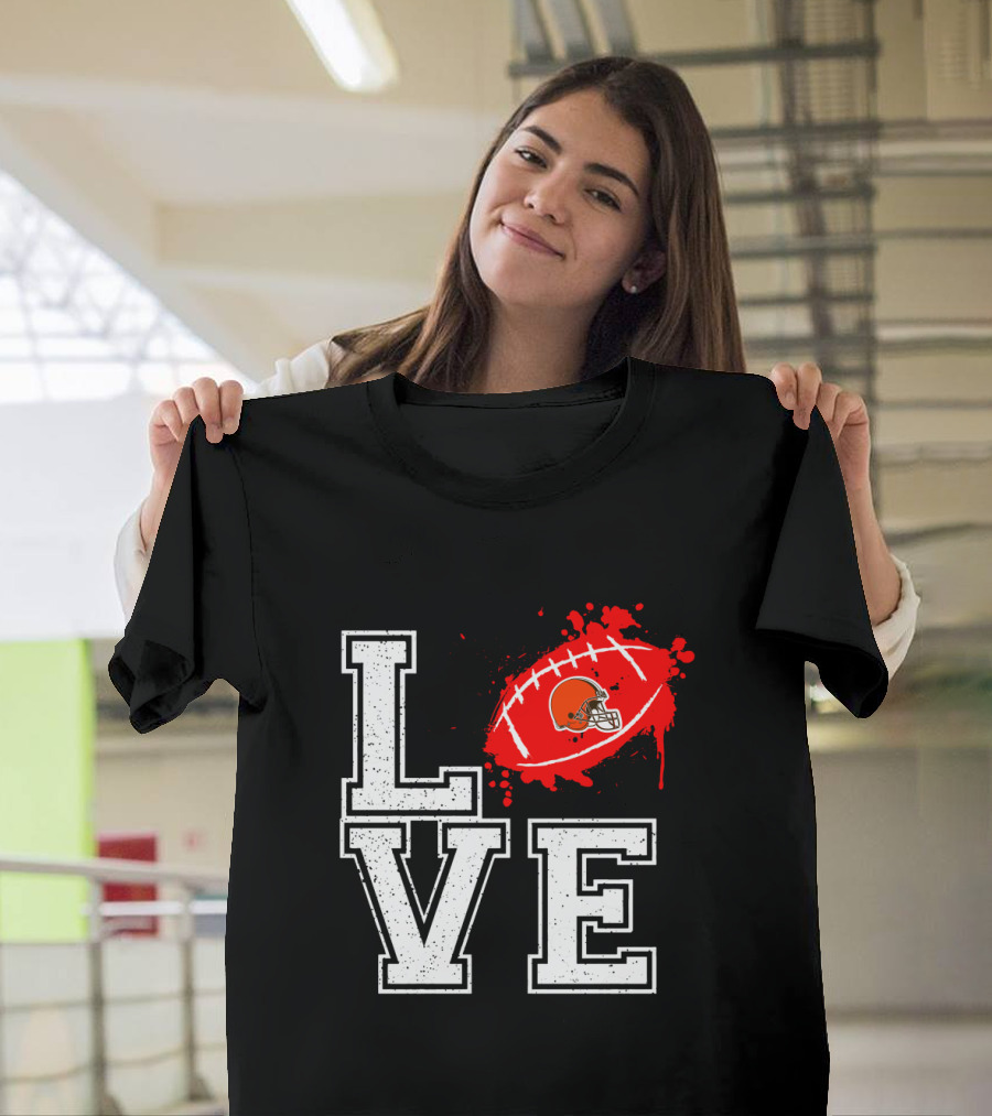 Love Cleveland Browns Football Helmet T-Shirt