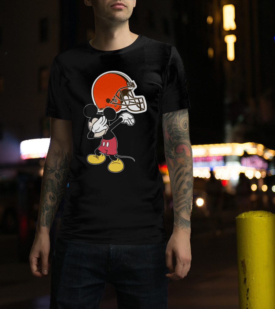 Cleveland Browns Iconic Character Dab With Helmet T-Shirt