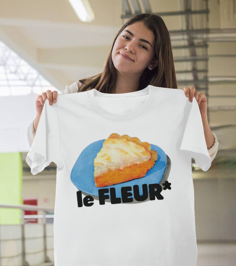 Le Fleur Pie Slice on Blue Plate T-Shirt