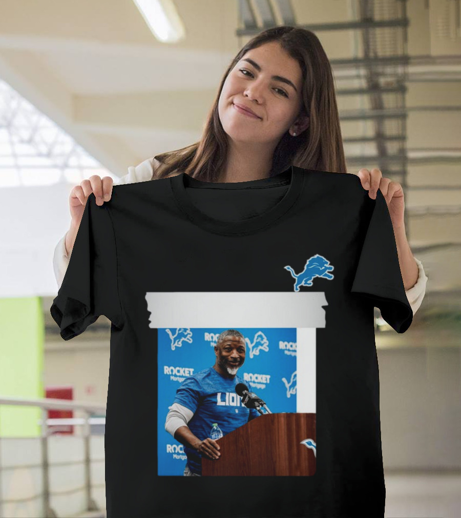 Lions DC Aaron Glenn Rocket Mortgage Press Conference Detroit Football T-Shirt