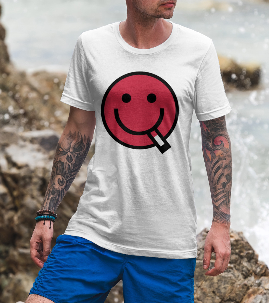 Shopsludgelife Cyggy Smiley Face Tongue T-Shirt