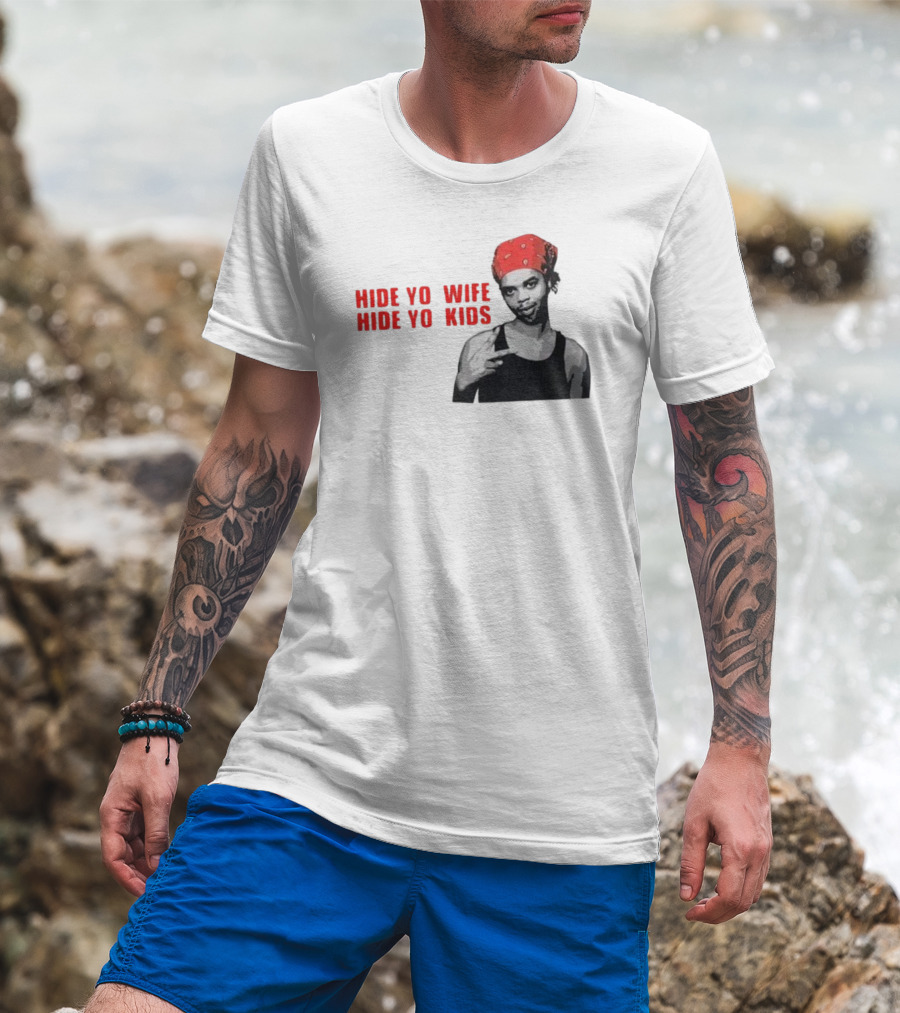 Hide Yo Wife Hide Yo Kids Viral Meme Red Bandana Image T-Shirt