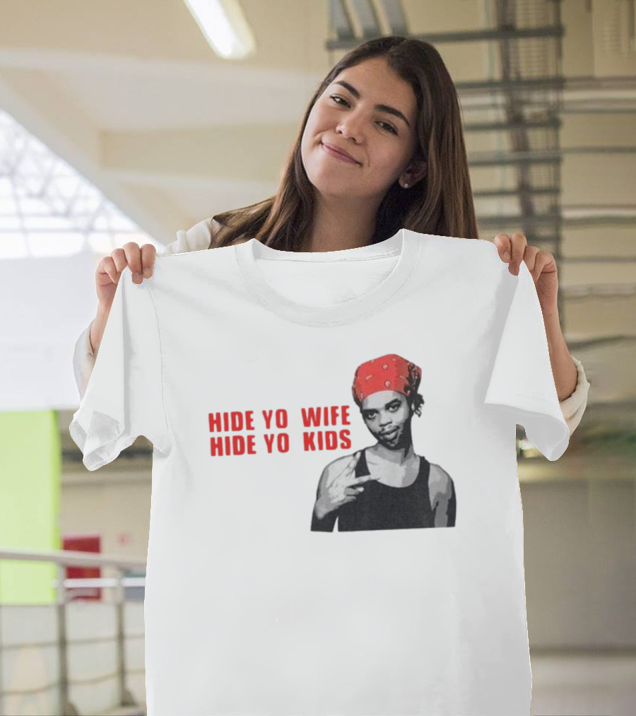 Hide Yo Wife Hide Yo Kids Viral Meme Red Bandana Image T-Shirt