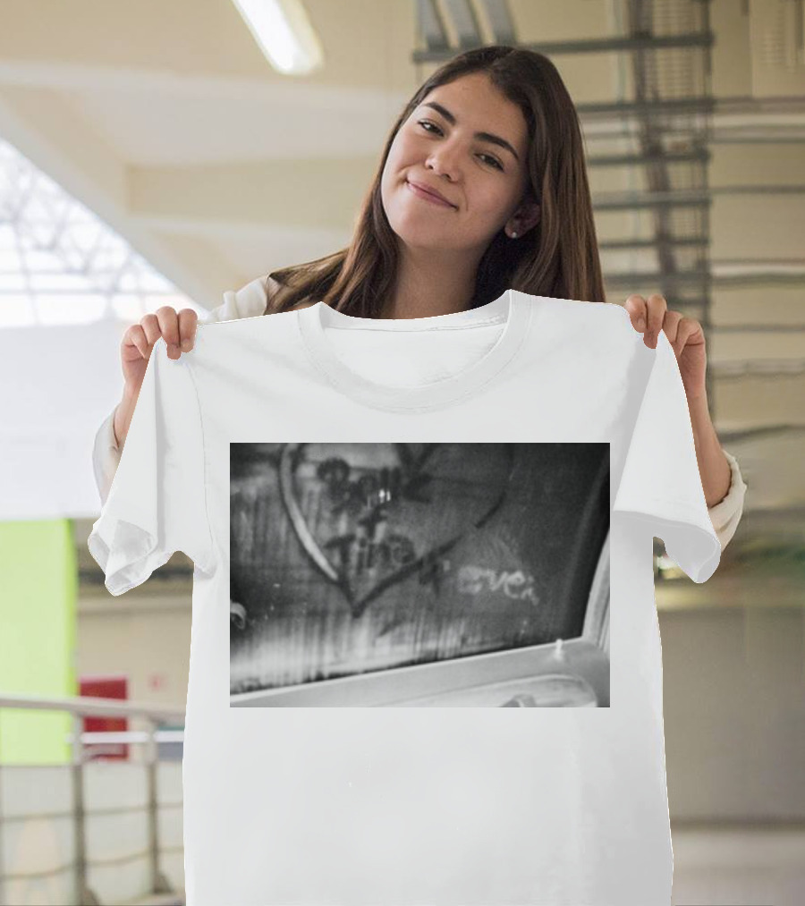 Bette Plus Tina 4Ever Heart Symbol Jennifer Beals T-Shirt