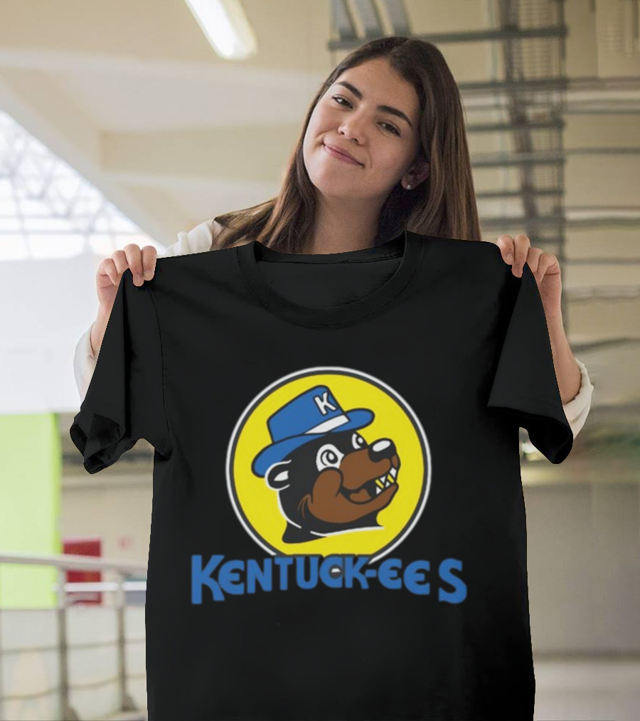 Kentuckee's Bear with Blue K Hat in Yellow Circle T-Shirt