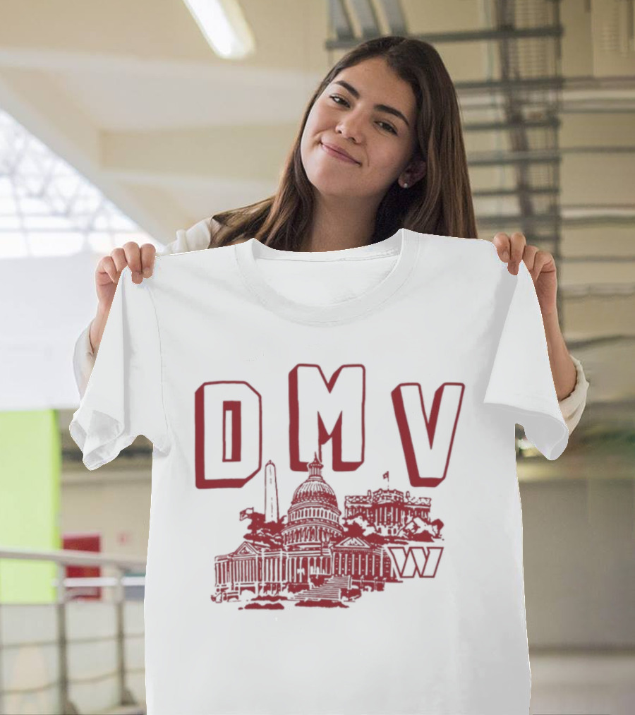 Washington Commanders DMV Capitals Skyline Monuments W T-Shirt