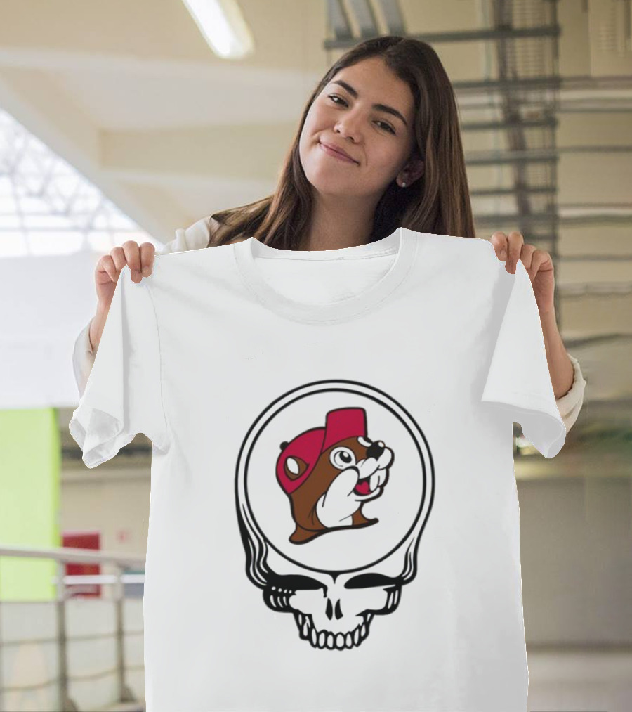 Buc-ee's Beaver in Grateful Dead Style Skull T-Shirt