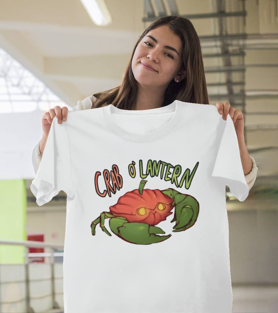 Crab O' Lantern Pumpkin Crab Creature With Glowing Eyes T-Shirt