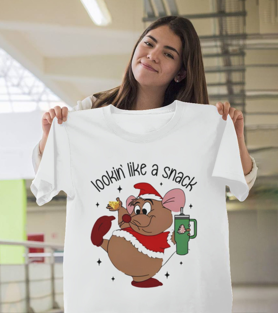 Lookin’ Like A Snack Santa Mouse Holiday Treat T-Shirt