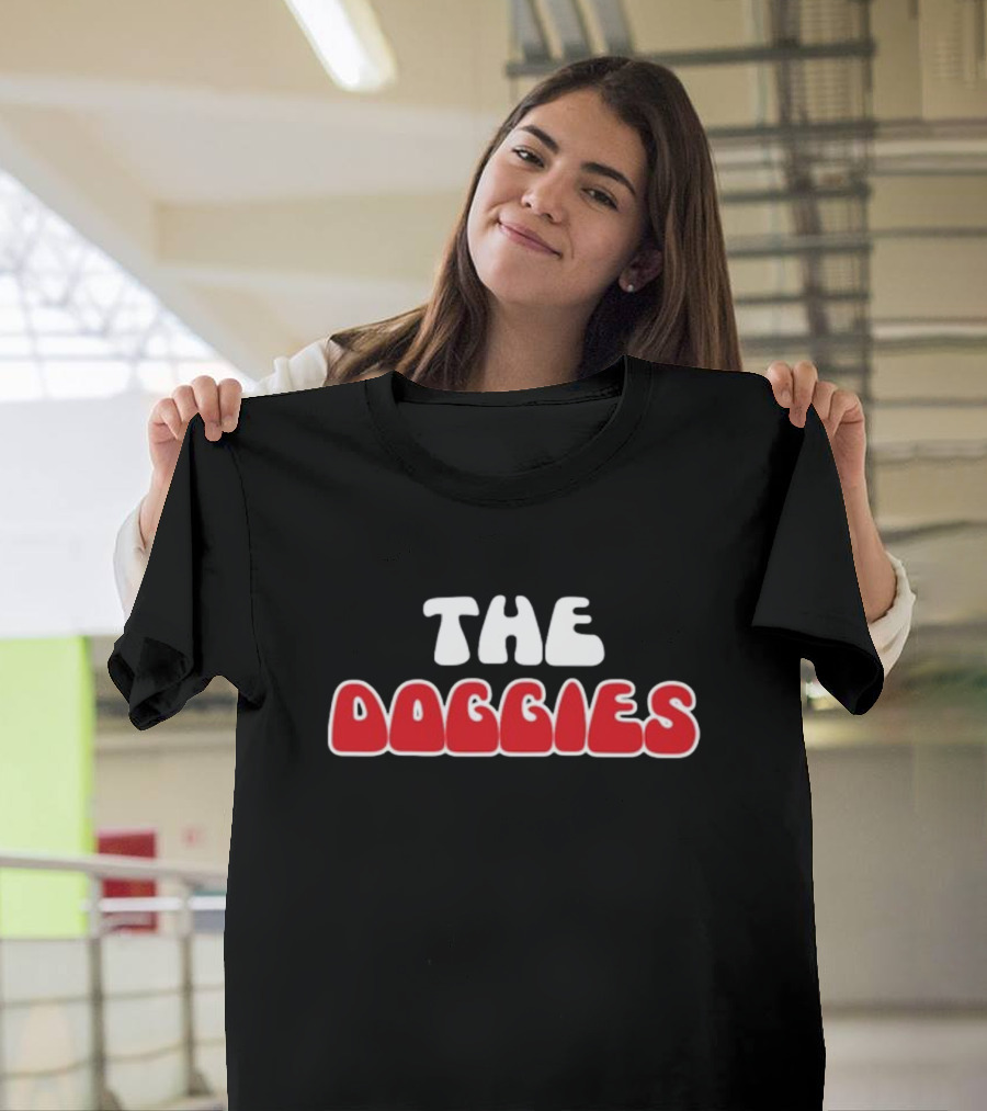 THE DOGGIES T-Shirt