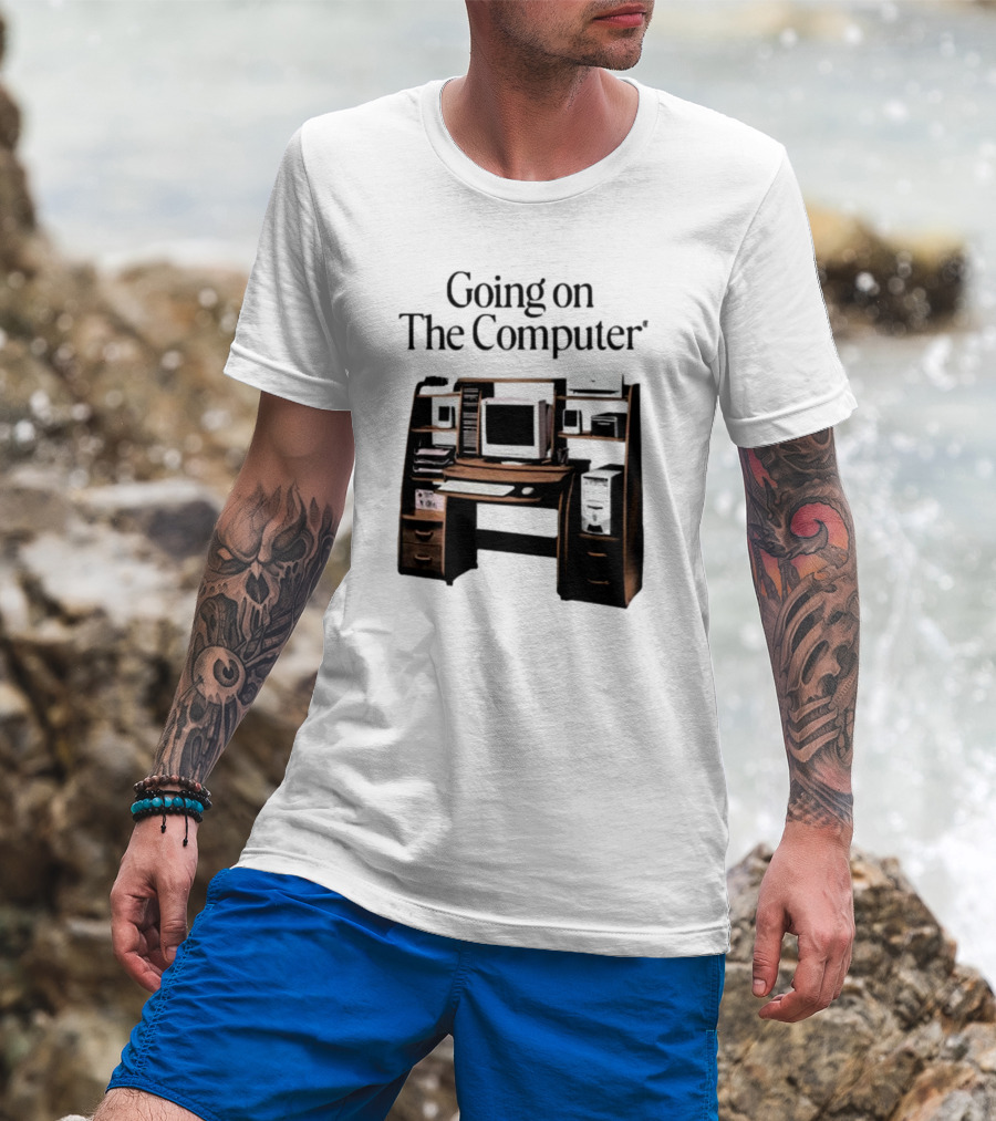 Going On The Computer In Loving Memory 1995-2207 Retro Desktop Setup T-Shirt