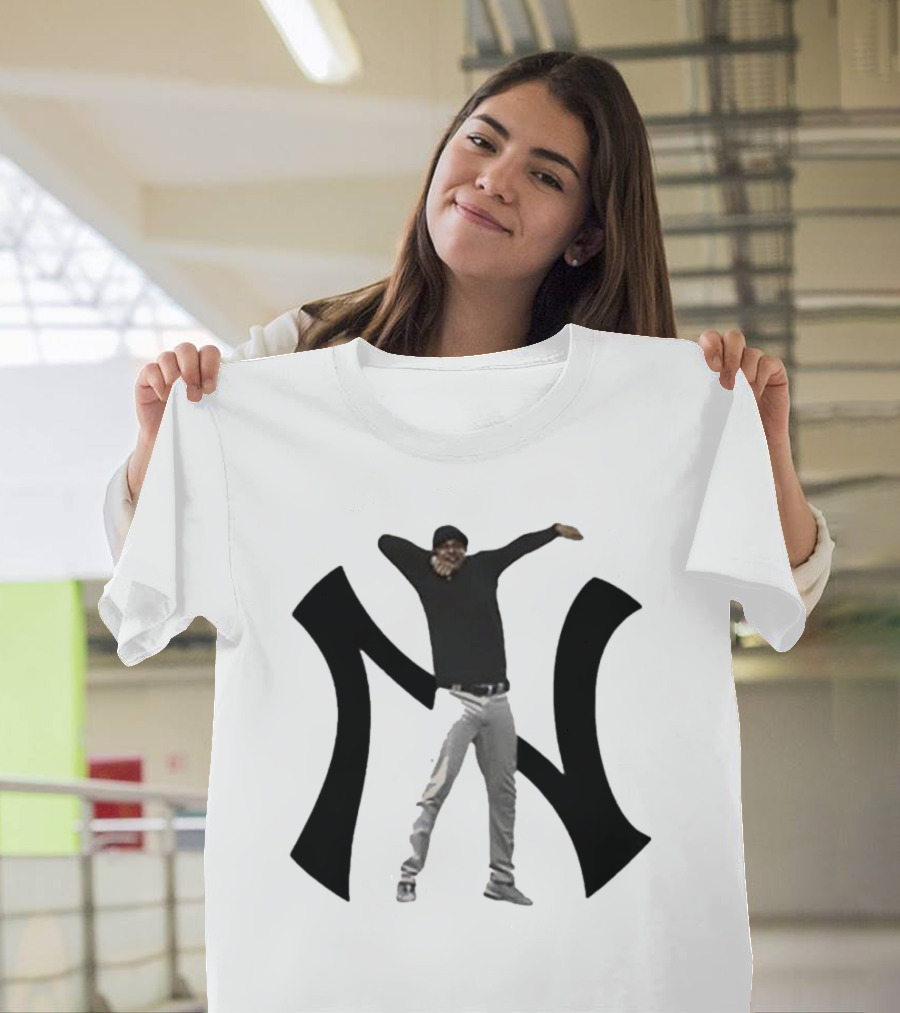 Aaron Boone New York Yankees Dab Pose T-Shirt