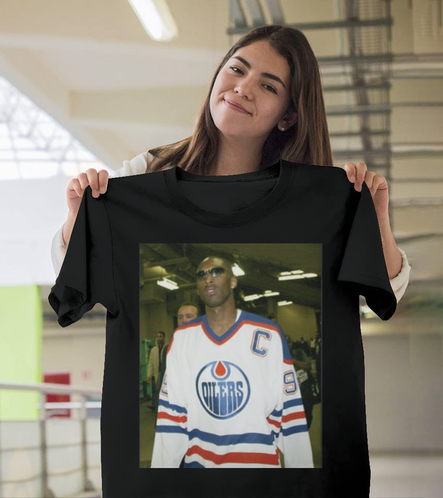 Warren Foegele Wearing Mamba Oilers 99 T-Shirt