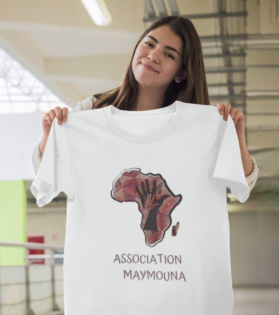 Association Maymouna Africa Map with Hand T-Shirt