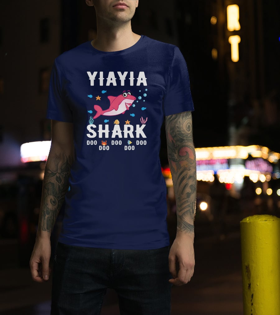 Yia Yia Shark Doo Doo Doo With Cute Pink Shark And Sea Creatures T-Shirt