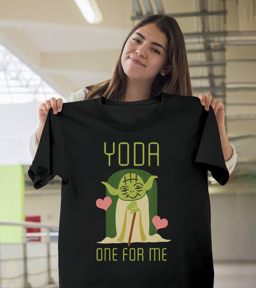 Star Wars The Mandalorian Yoda One for Me Hearts T-Shirt