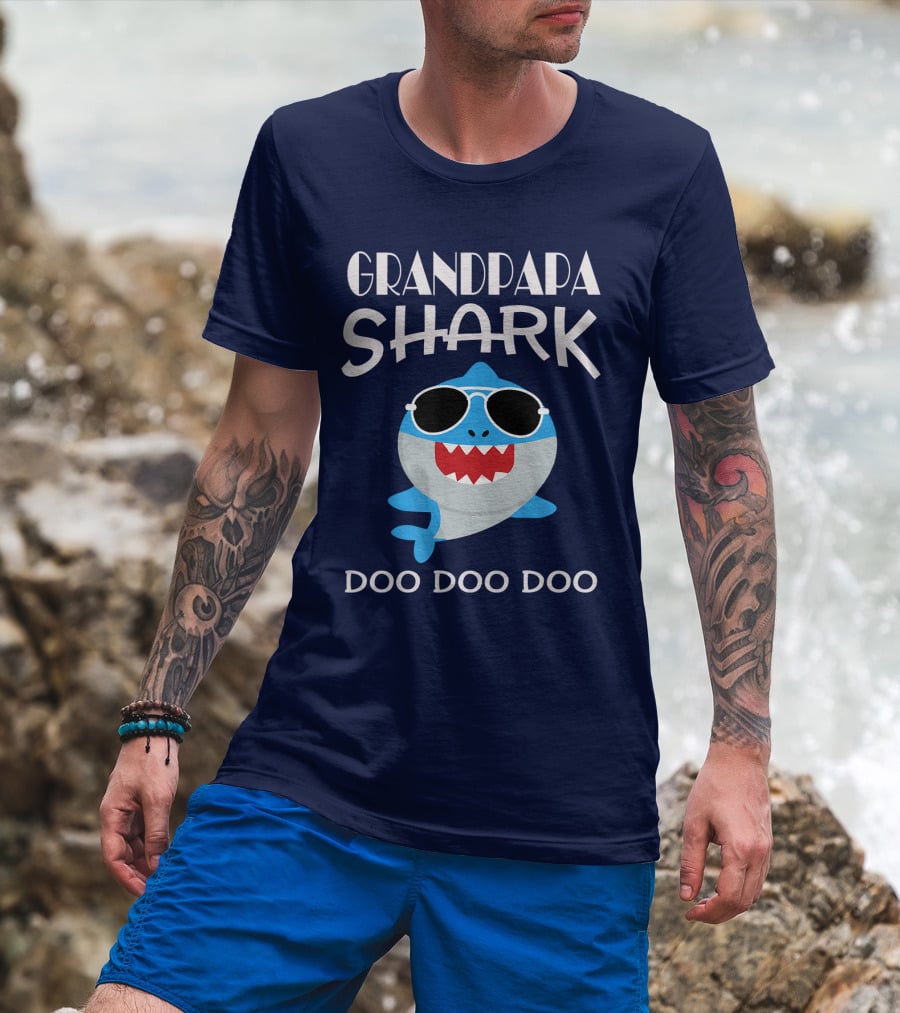 Grandpapa Shark Doo Doo Doo Sunglasses Cartoon T-Shirt