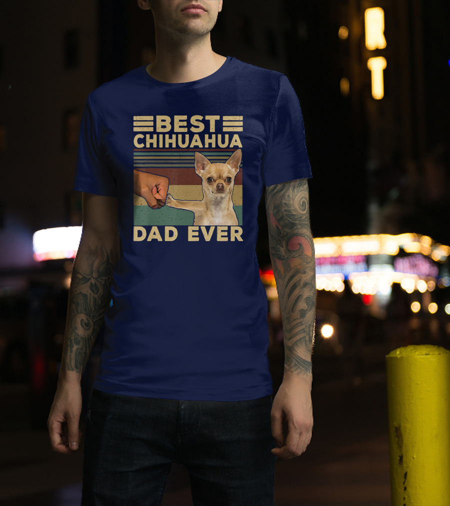 Best Chihuahua Dad Ever Vintage Retro Fist Bump T-Shirt