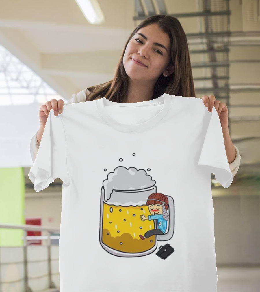 Beer Mug Hug with Traveler Cartoon Character T-Shirt