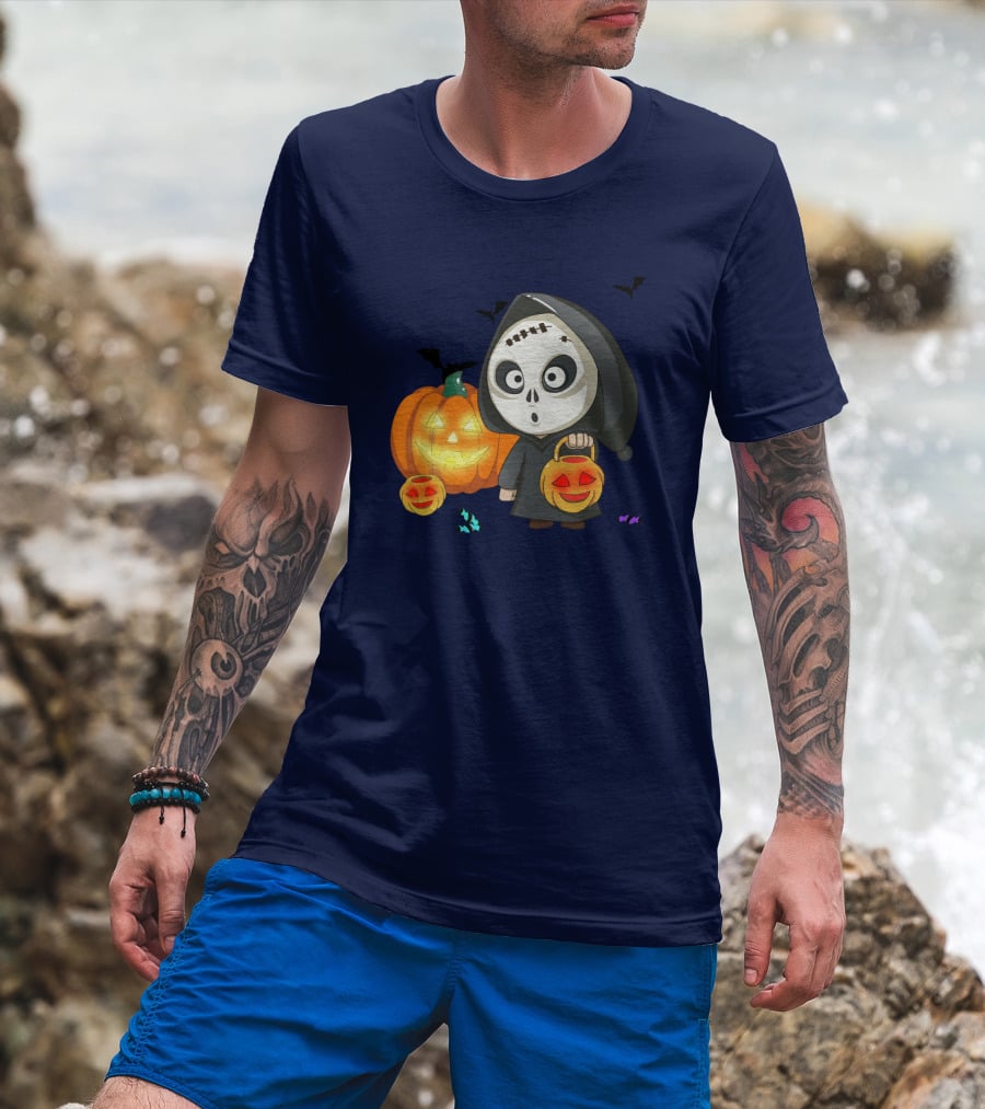 Halloween Makeup Ghost With Pumpkin Lanterns And Bats T-Shirt
