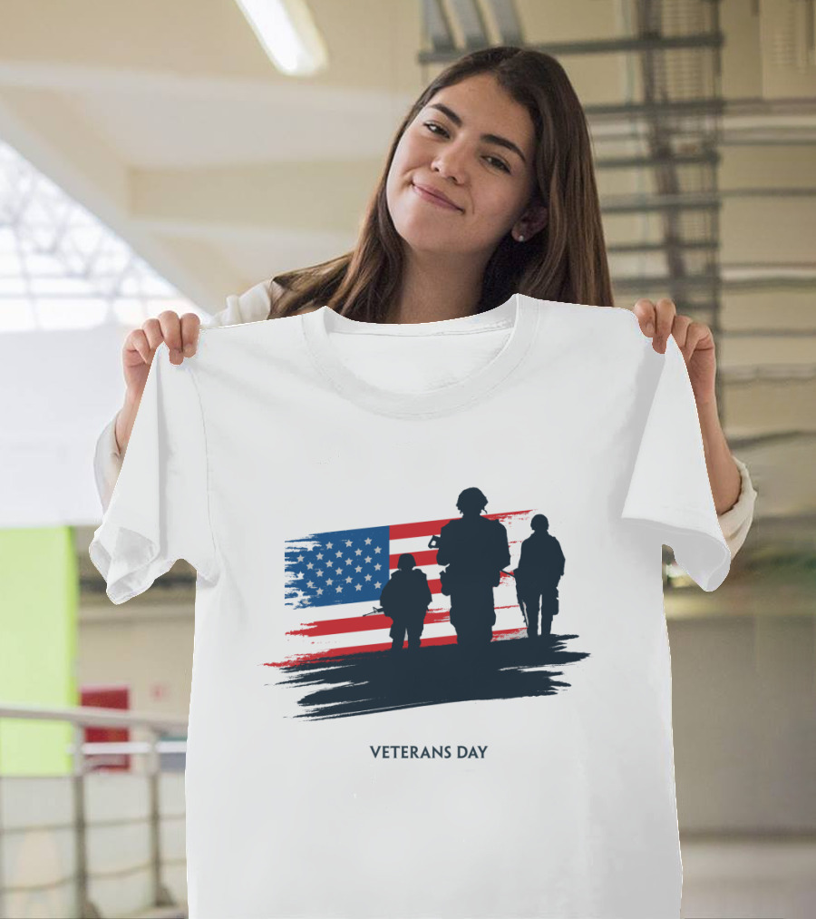 Veterans Day USA Flag With Soldier T-Shirt