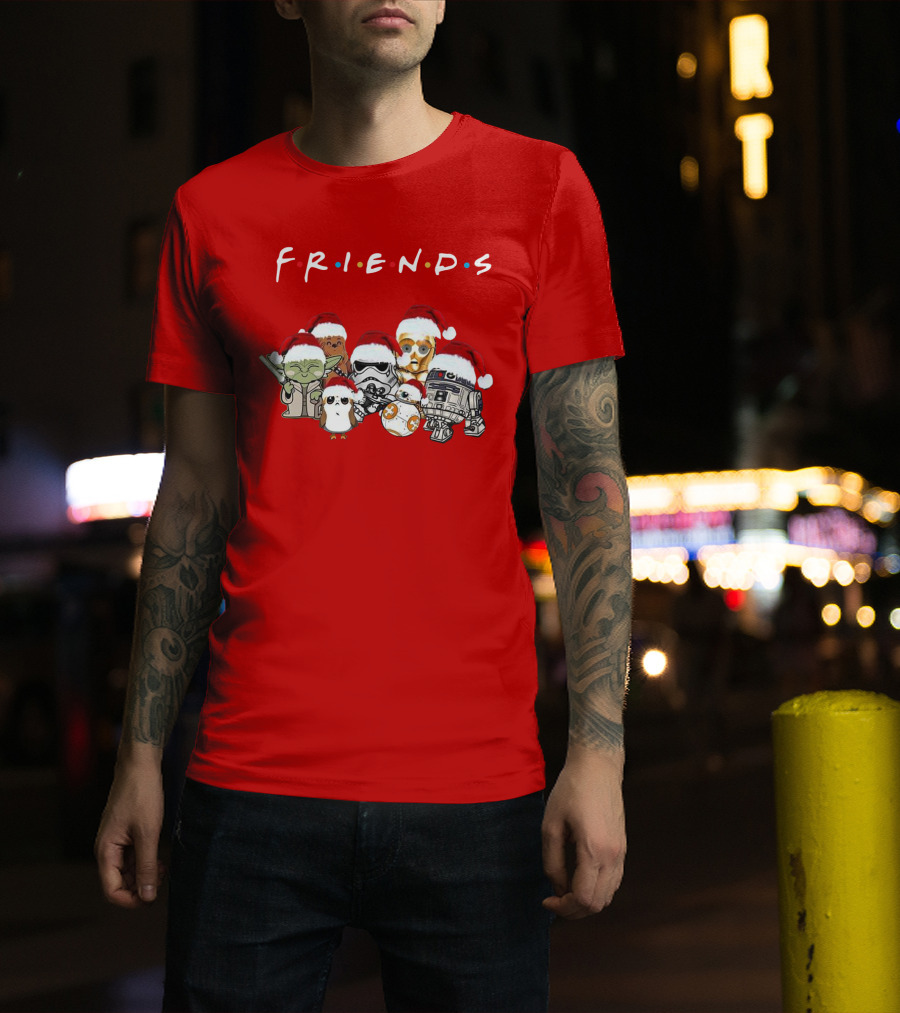 Star Wars Characters Yoda Chewbacca Porgs Stormtrooper R2 D2 C 3PO BB 8 Friends TV Show Christmas Santa Hats T-Shirt