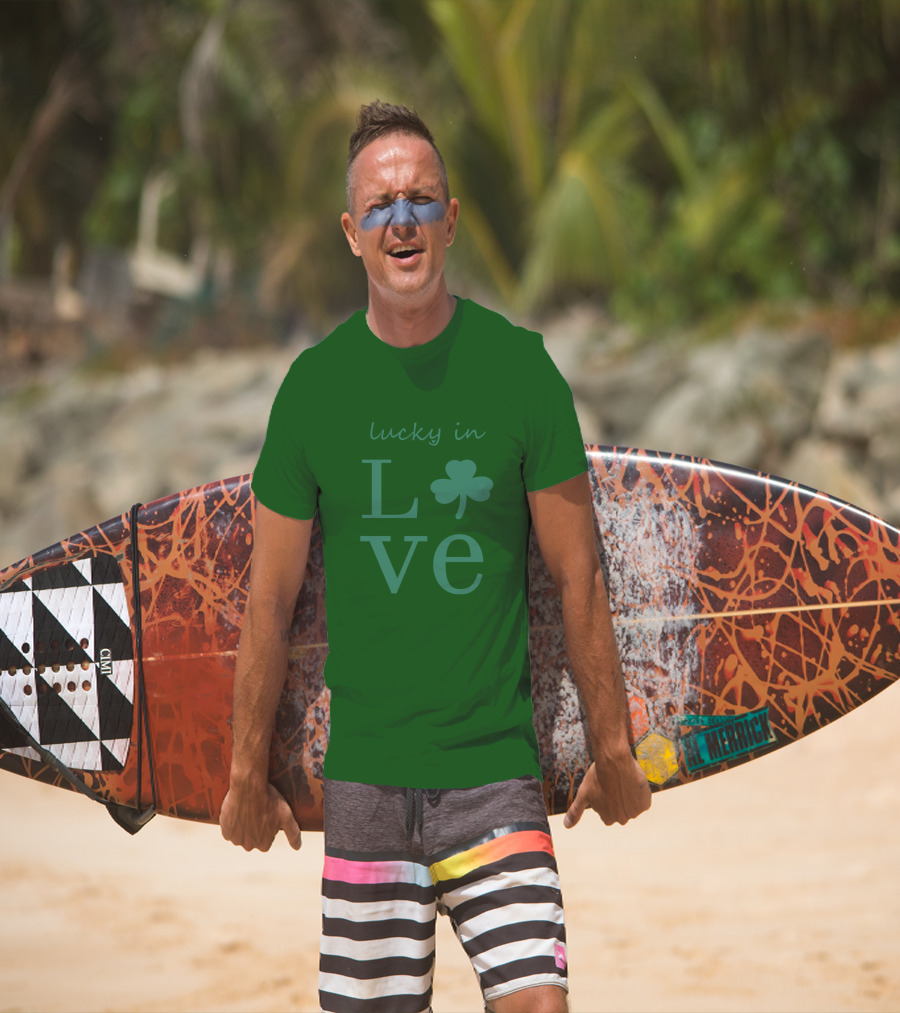 Lucky In Love Shamrock Irish St Patrick's Day T-Shirt