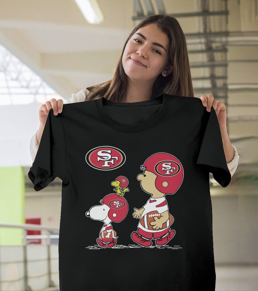 Christmas Peanuts Cute Football San Francisco 49ers Snoopy Woodstock Helmet Charlie Brown T-Shirt