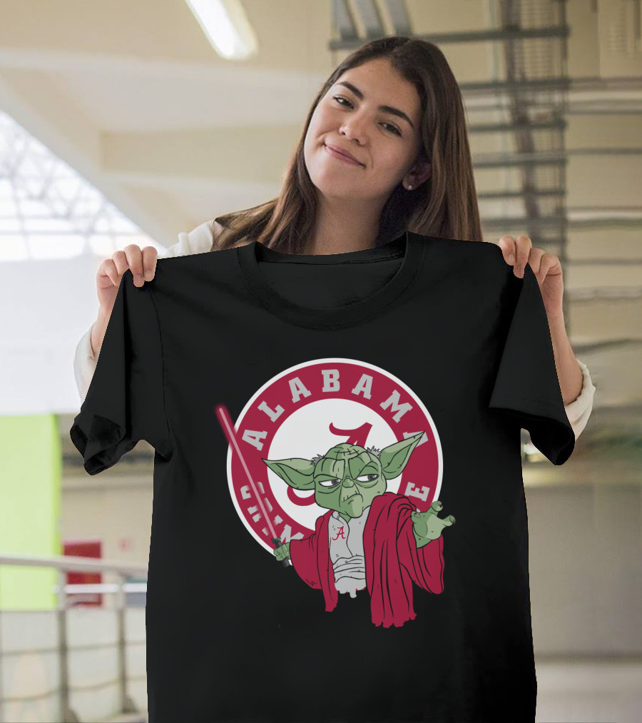 Alabama Crimson Tide Yoda With Lightsaber T-Shirt
