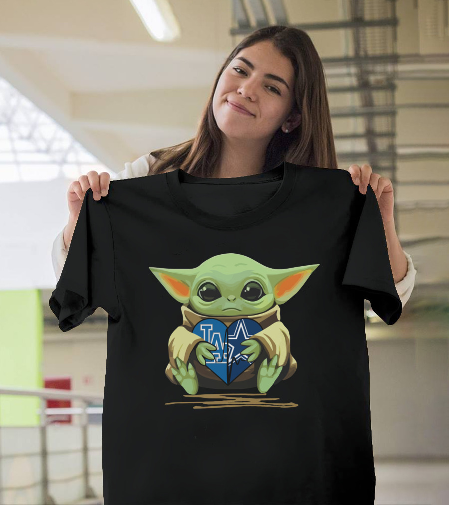Baby Yoda Holding La Dodgers Dallas Cowboys Heart T-Shirt