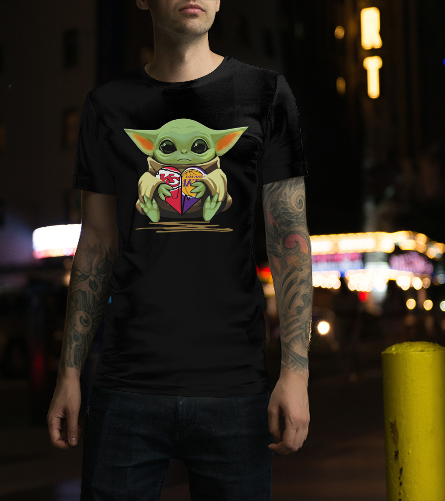Baby Yoda Holding Kansas City Chiefs Los Angeles Lakers Heart T-Shirt