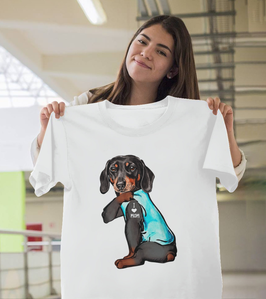 Dachshund I Love Mom T-Shirt