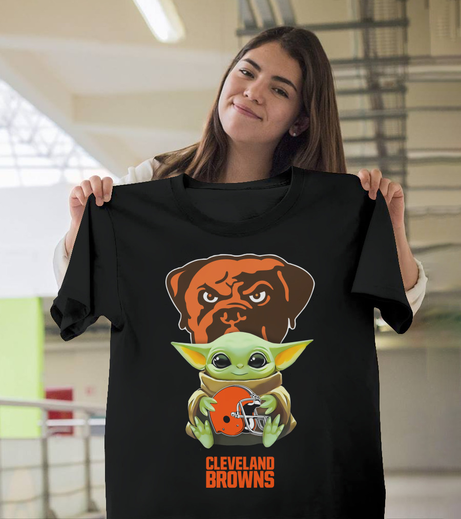 Star Wars Baby Yoda Holding Cleveland Browns Football Helmet With Dawg Pound T-Shirt