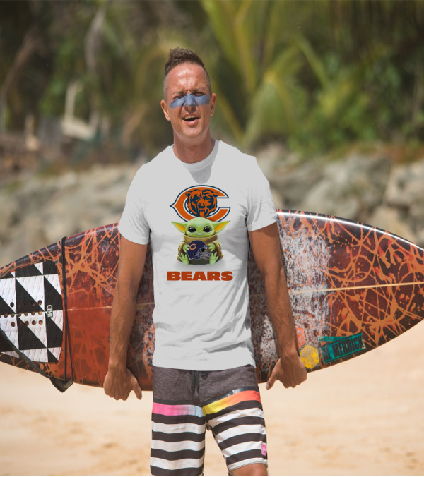 Grogu Holding Chicago Bears Helmet With Team Logo And Bear Emblem T-Shirt