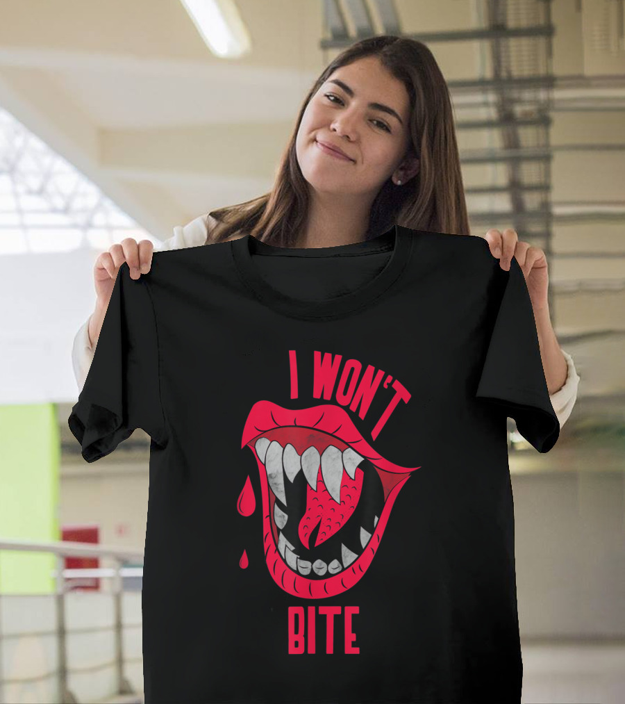 I Won't Bite Halloween Red Lips with Fangs and Blood Drops Scary Appeal T-Shirt