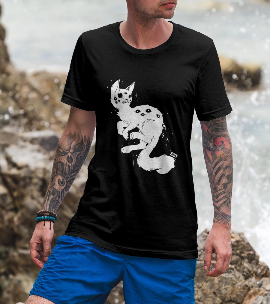 Creepy Cat Multi-Eyed Kawaii Kitty With Stars T-Shirt