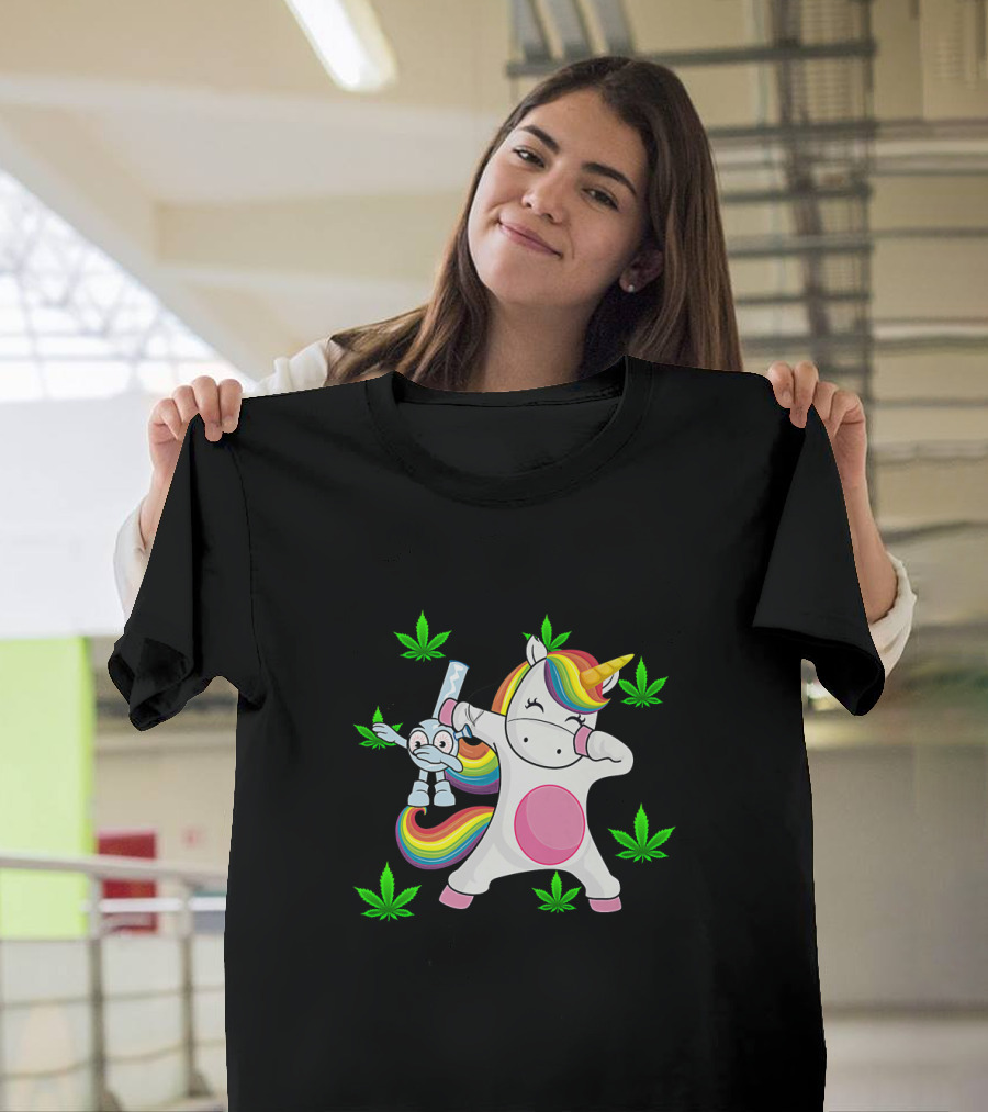 Unicorn Dab with Rainbow Bong Surrounded by Marijuana Leaves T-Shirt