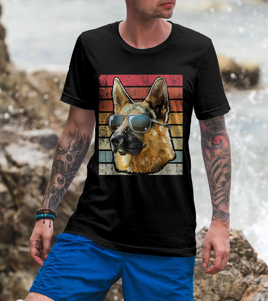 Retro Vintage German Shepherd Dog Sunglasses Stripes T-Shirt