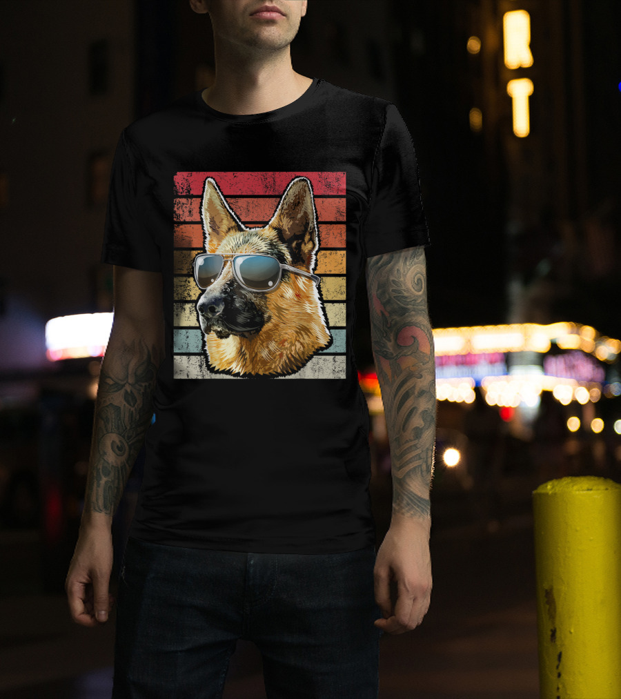Retro Vintage German Shepherd Dog Sunglasses Stripes T-Shirt