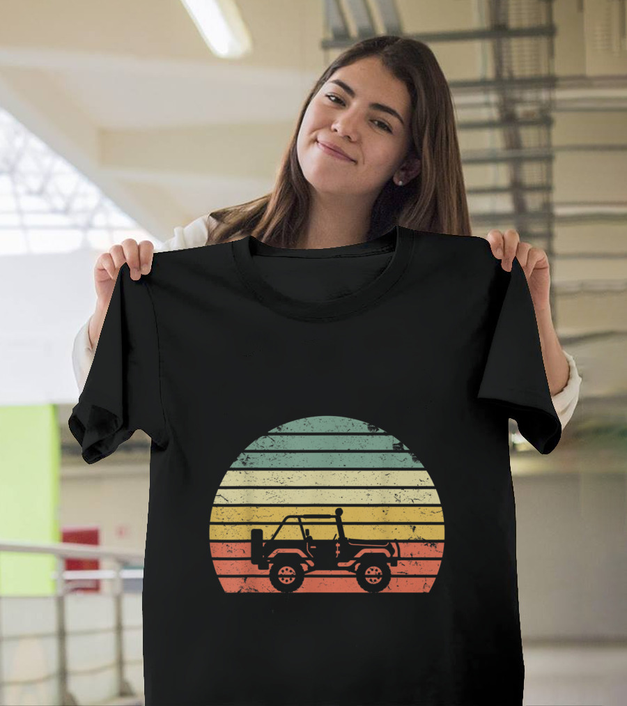Vintage 70s Sunset Off Road Jeep Adventure T-Shirt