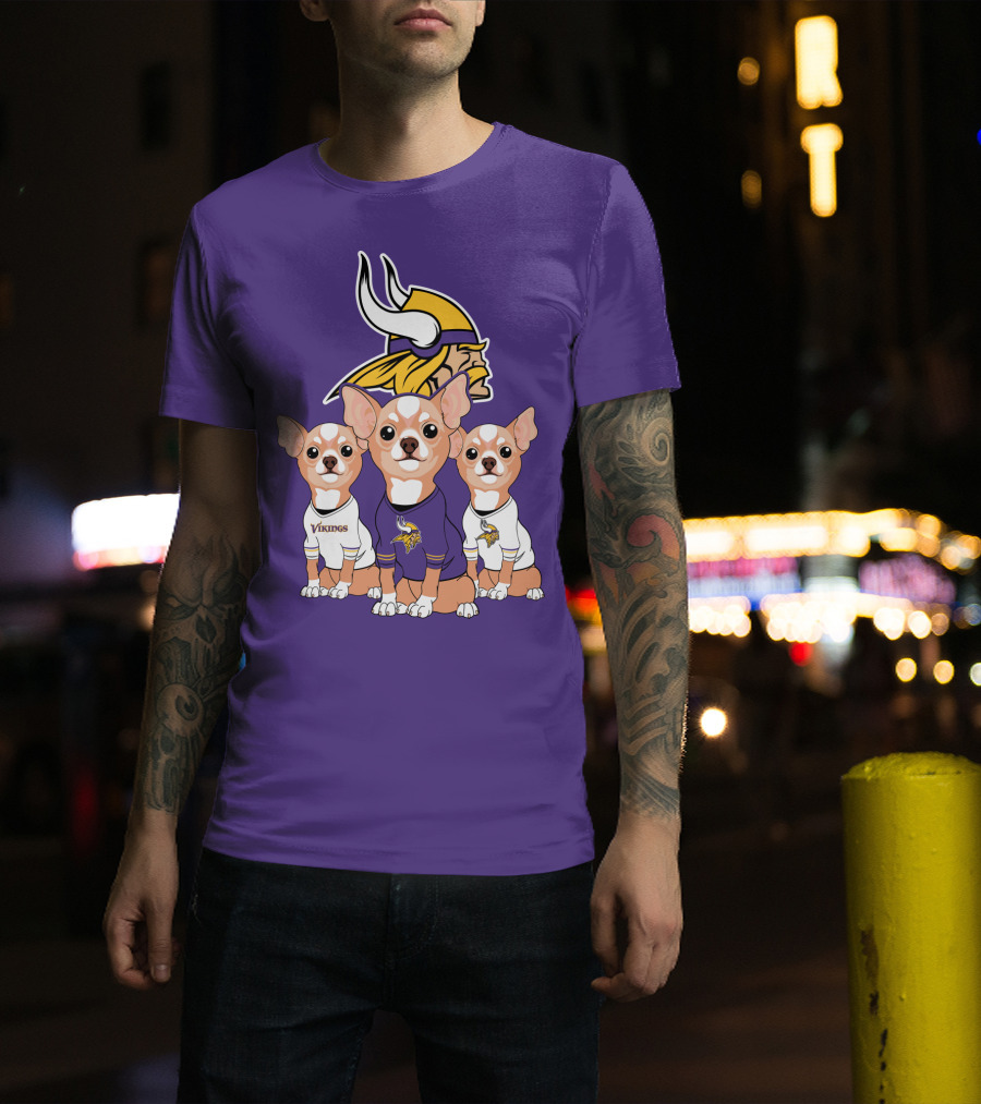 Minnesota Vikings Chihuahua Trio T-Shirt